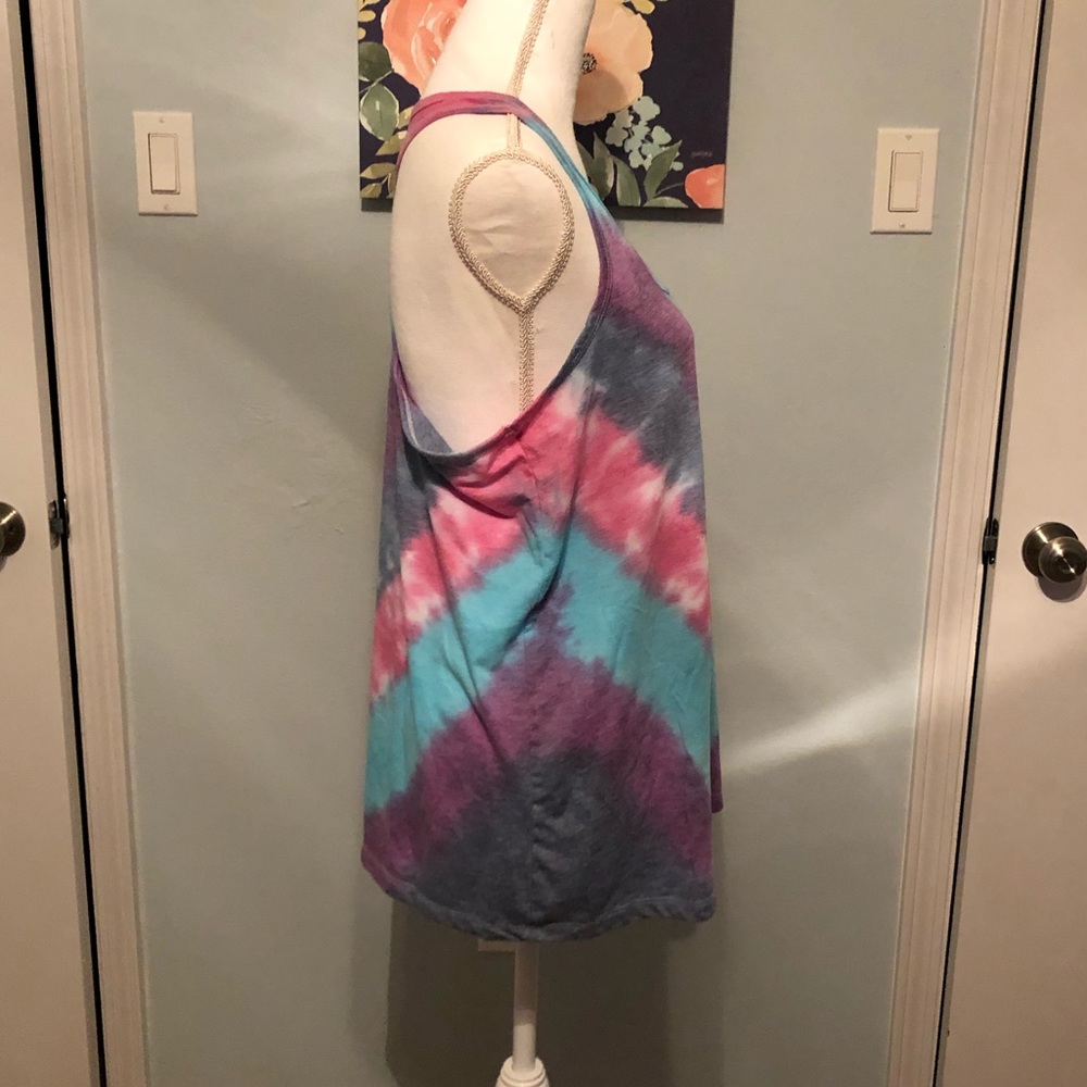 🌷Handmade Tie-Dye Racerback - Picture 2 of 5